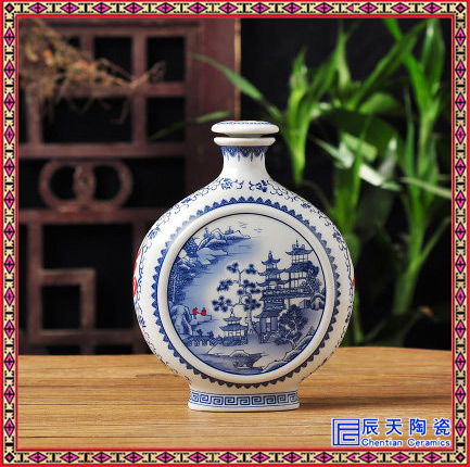 源头直供 陶瓷酒瓶精致礼品酒瓶粉彩釉镂空浮雕酒瓶