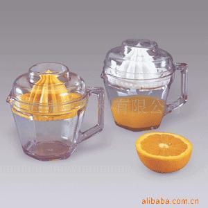 家居日用品;塑制品;家纺;五金;玻璃器皿;陶瓷制品;金属制品;皮革制品;木竹藤棕制品;针纺织品;电工器材;家用_家用塑料制品 保温容器 _中国 上海 上海市 嘉定区南翔镇嘉美路2020号D4-D5_上海昱兴塑料制品_